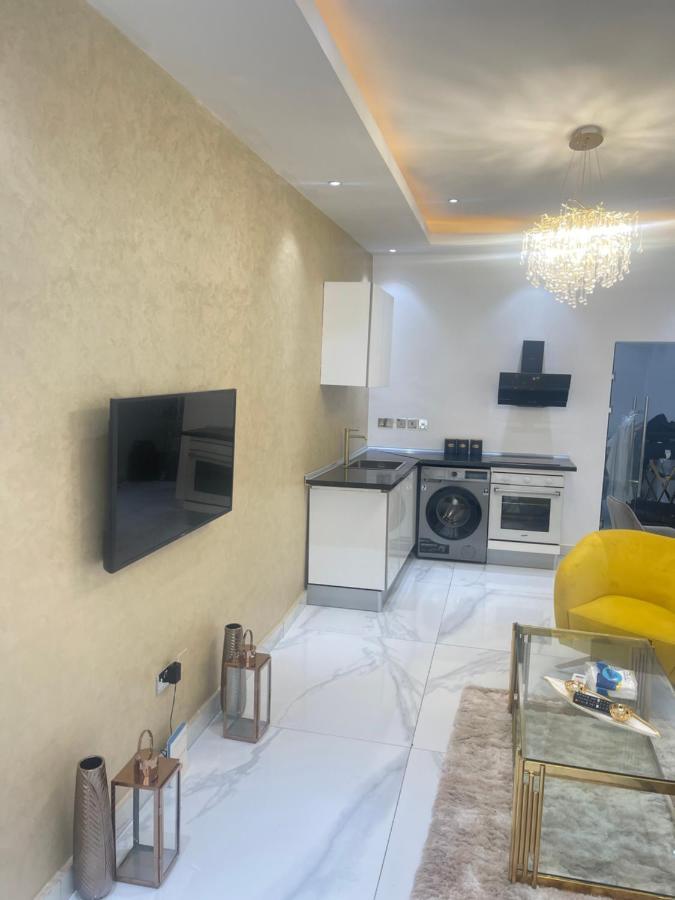 The Vittins Apartment Accra Exterior photo